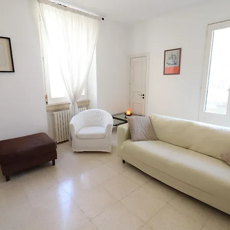 Vakantiehuis Dimora Storica Idrusa Centro Storico
